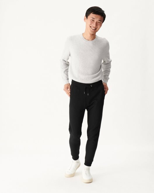 Νουάρ Τζόγκερ Σαντιάγο Γιοτ νέος